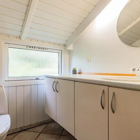 9 Person In L Kken Holiday home