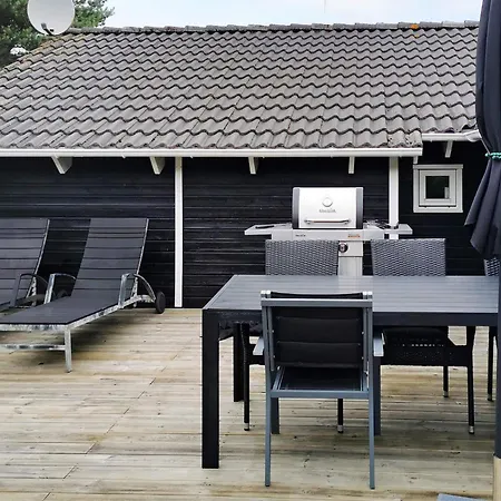 4 Star In Lokken 度假居 Trudslev